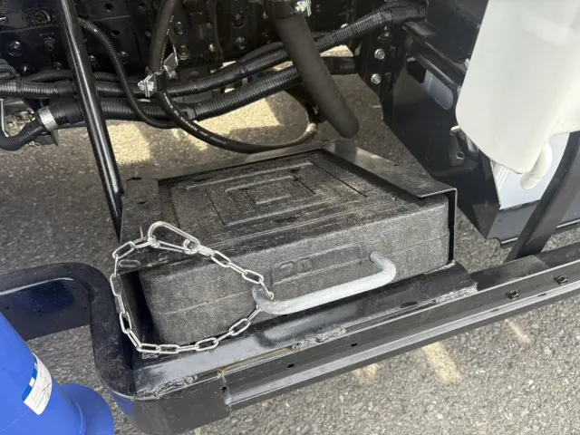 三菱 キャンター 2RG-FEAV0(2WD)の写真24