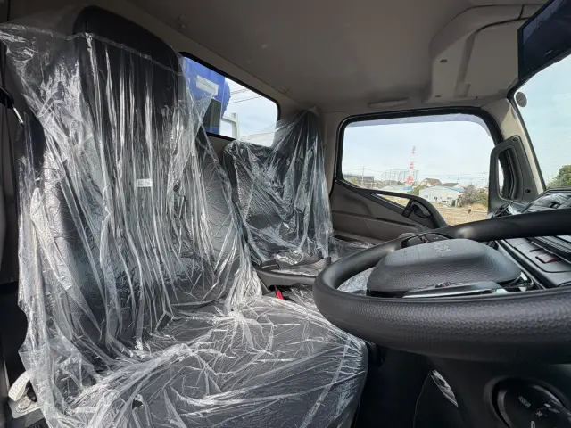 三菱 キャンター 2RG-FEAV0(2WD)の写真30