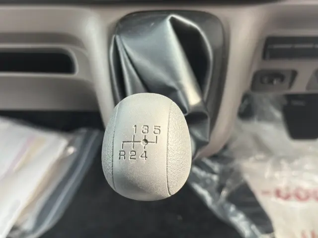 三菱 キャンター 2RG-FEAV0(2WD)の写真33