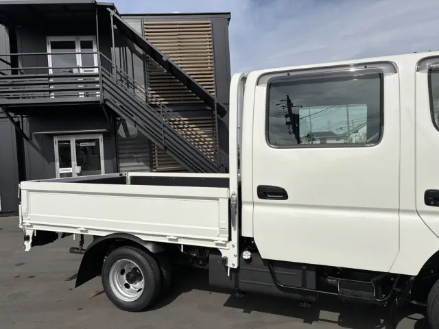 トヨタ ダイナ 3BF-TRY230(2WD)の写真6