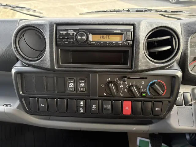 トヨタ ダイナ 3BF-TRY230(2WD)の写真23