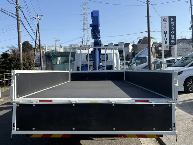 三菱 キャンター 2PG-FEB80(2WD)の写真9