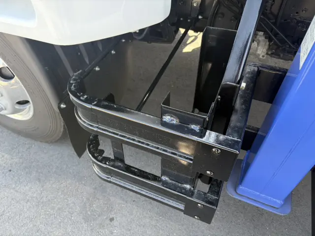 三菱 ファイター 2KG-FK62FZ(2WD)の写真28