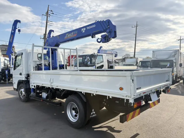 三菱 キャンター 2PG-FEB80(2WD)の写真4