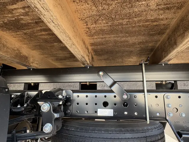 三菱 キャンター 2PG-FEB80(2WD)の写真26