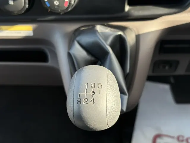 三菱 キャンター 2PG-FEB80(2WD)の写真35