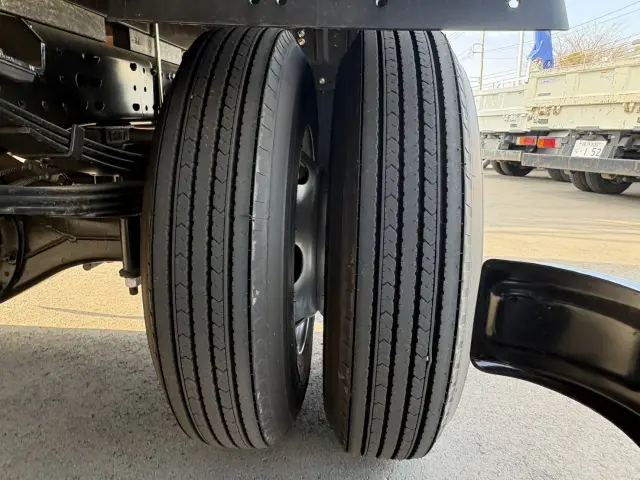 三菱 キャンター 2PG-FEB80(2WD)の写真46