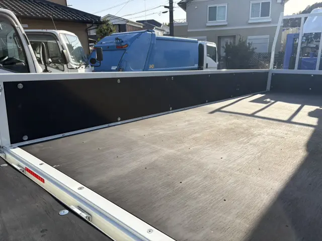 三菱 キャンター 2PG-FEB80(2WD)の写真10