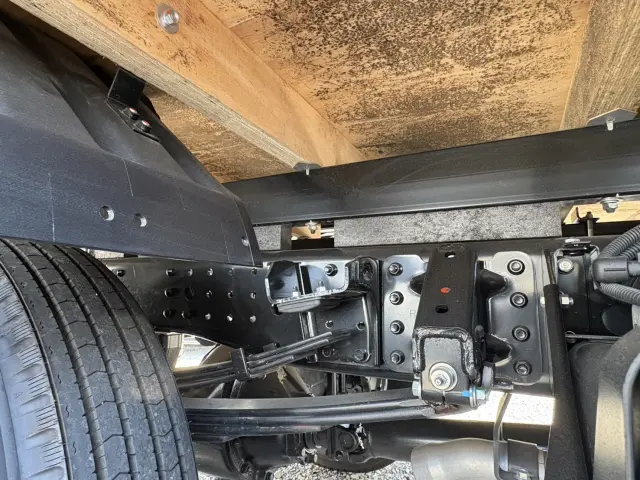 三菱 キャンター 2PG-FEB80(2WD)の写真23