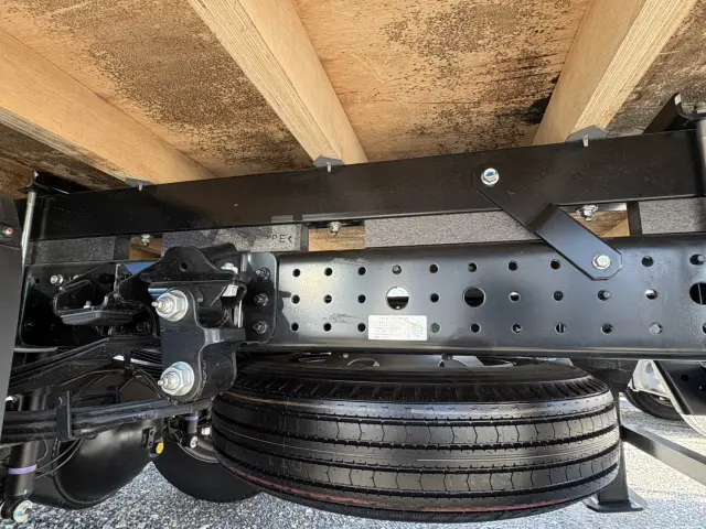 三菱 キャンター 2PG-FEB80(2WD)の写真24