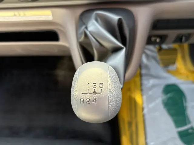 三菱 キャンター 2PG-FEB80(2WD)の写真33