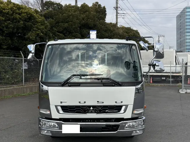 三菱 ファイター 2KG-FK62F(2WD)の写真5