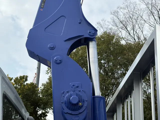 三菱 ファイター 2KG-FK62F(2WD)の写真21