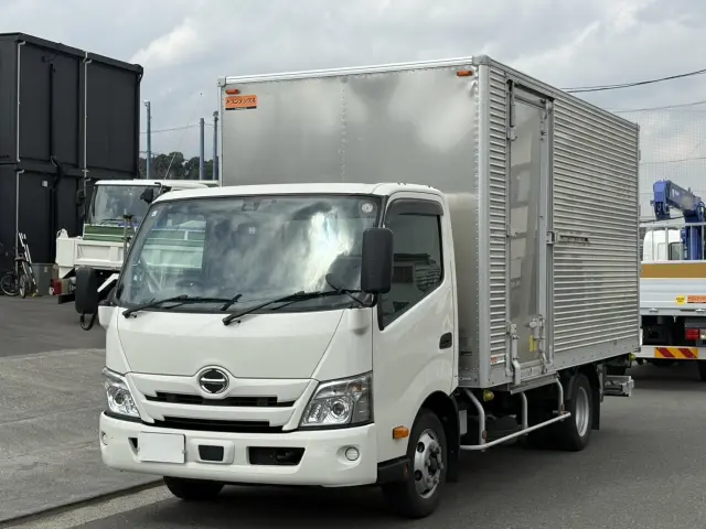 日野 デュトロ 2RG-XZU712M(2WD)の写真1