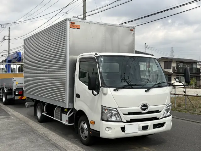 日野 デュトロ 2RG-XZU712M(2WD)の写真2