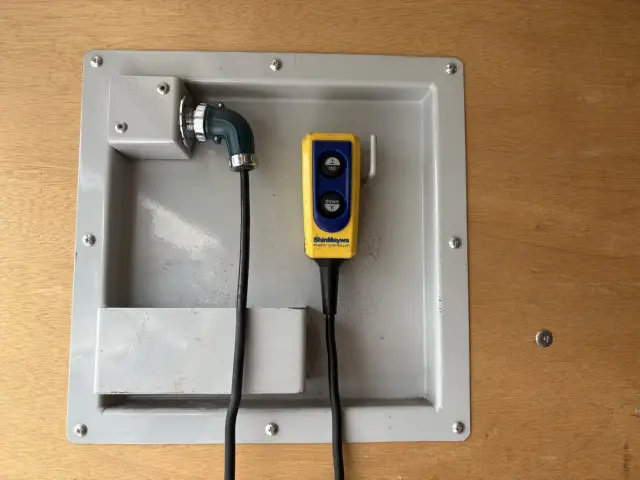 日野 デュトロ 2RG-XZU712M(2WD)の写真15