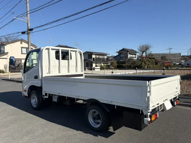 トヨタ ダイナ 3BF-TRY230(2WD)の写真4