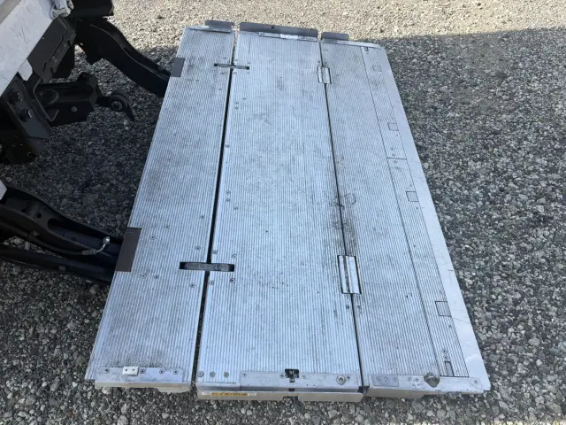 日野 デュトロ 2KG-XZU712M(2WD)の写真10