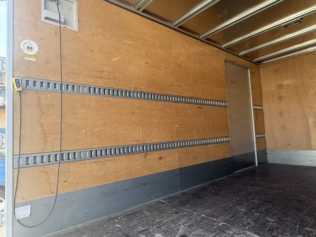 日野 デュトロ 2KG-XZU712M(2WD)の写真13