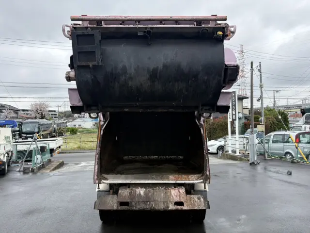 いすゞ エルフ TPG-NMR85N(2WD)の写真16