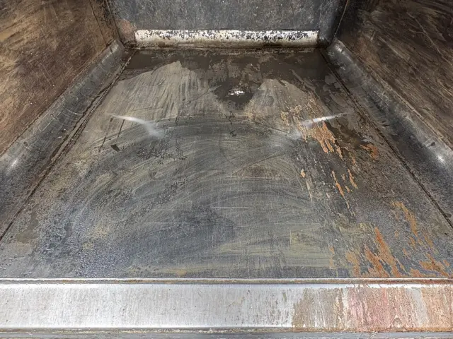 いすゞ エルフ TPG-NMR85N(2WD)の写真17