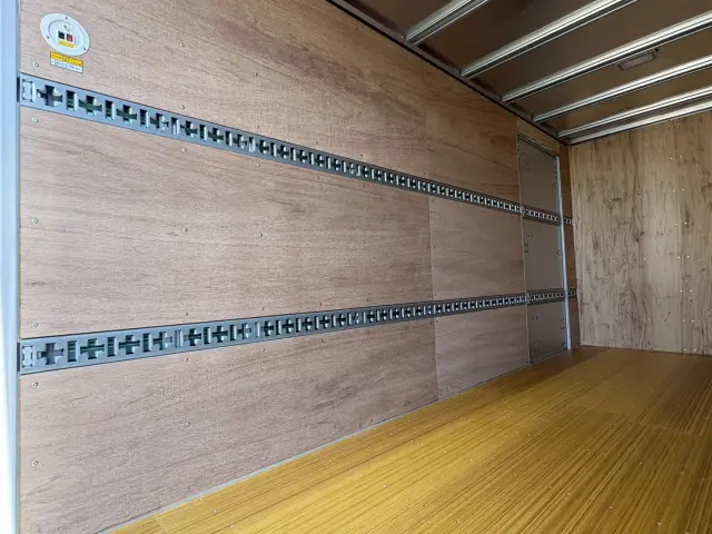 日野 デュトロ 2KG-XZU655M(2WD)の写真10