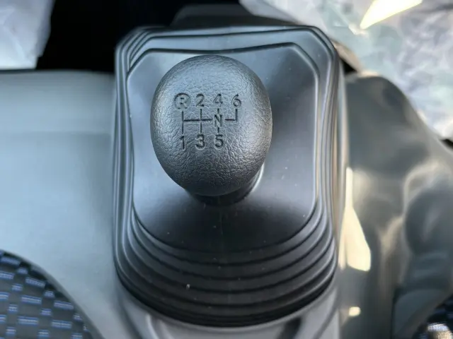 日野 デュトロ 2KG-XZU655M(2WD)の写真24