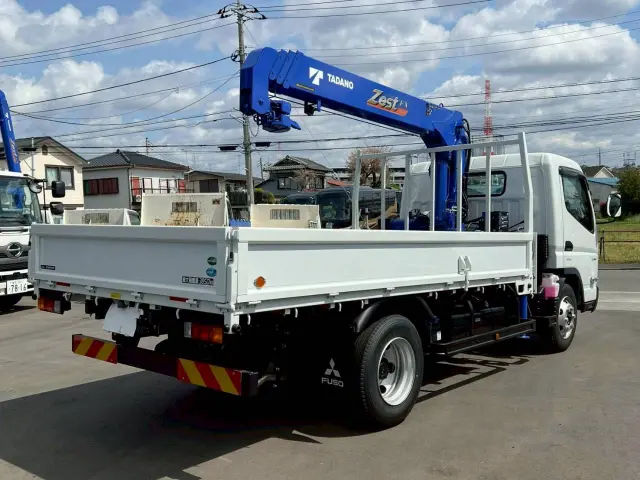 三菱 キャンター 2PG-FEB90(2WD)の写真3