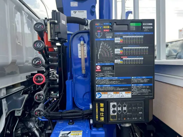 三菱 キャンター 2PG-FEB90(2WD)の写真19