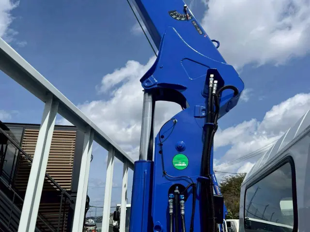 三菱 キャンター 2PG-FEB90(2WD)の写真20