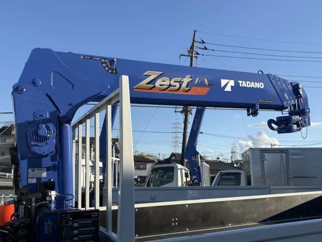 三菱 キャンター 2PG-FEB90(2WD)の写真14