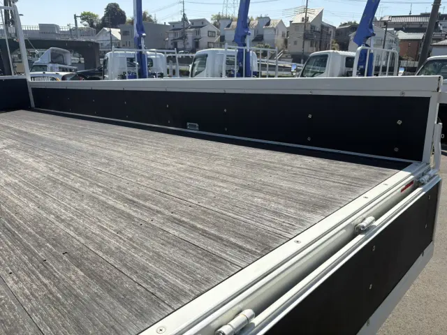 日野 レンジャー 2KG-FE2ACA(2WD)の写真11