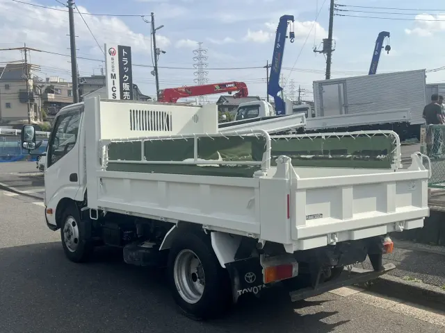 トヨタ ダイナ 2RG-XZU600D(2WD)の写真4