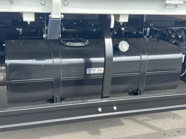 三菱 キャンター 2PG-FEB80(2WD)の写真25