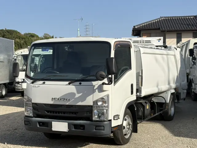 いすゞ エルフ TPG-NPR85N(2WD)の写真1