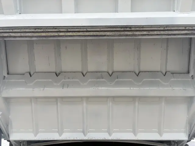 いすゞ エルフ TPG-NPR85N(2WD)の写真16