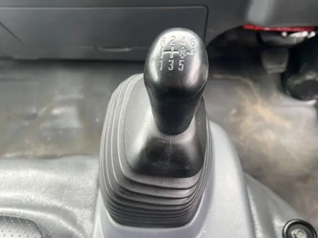 いすゞ エルフ TPG-NPR85N(2WD)の写真25