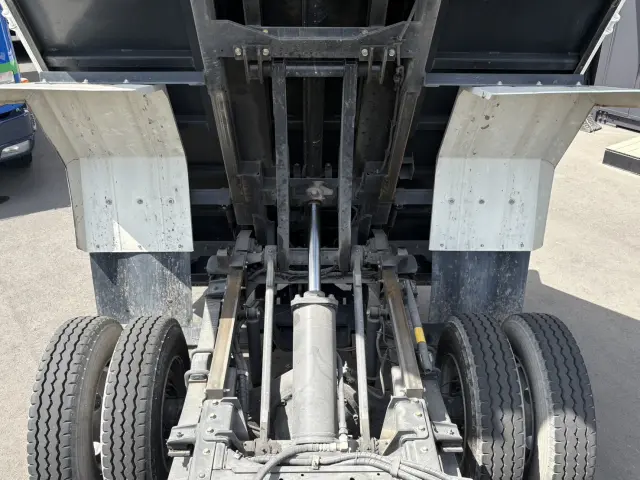 日野 デュトロ 2KG-XZU700X(2WD)の写真15