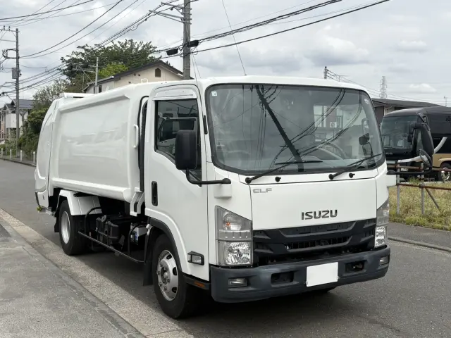 いすゞ エルフ TPG-NPR85YN(2WD)の写真2