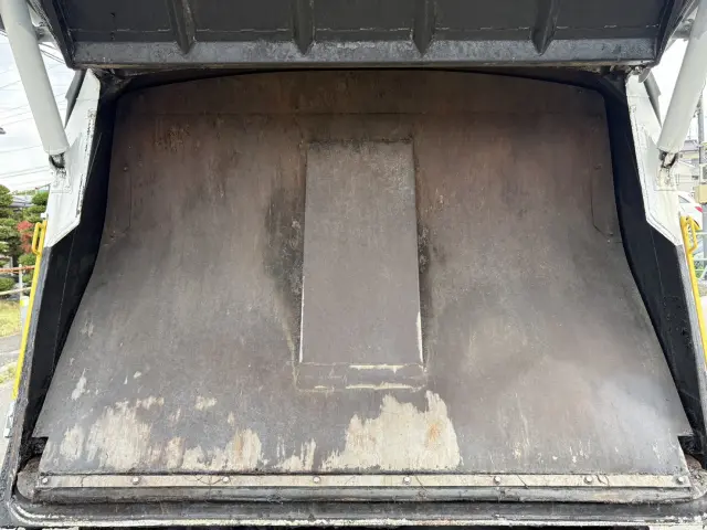 いすゞ エルフ TPG-NPR85YN(2WD)の写真22