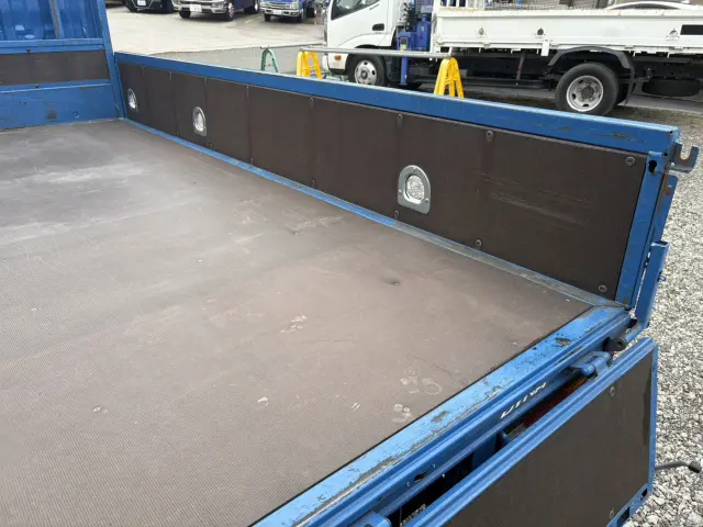 日野 デュトロ 2RG-XZU605M(2WD)の写真11