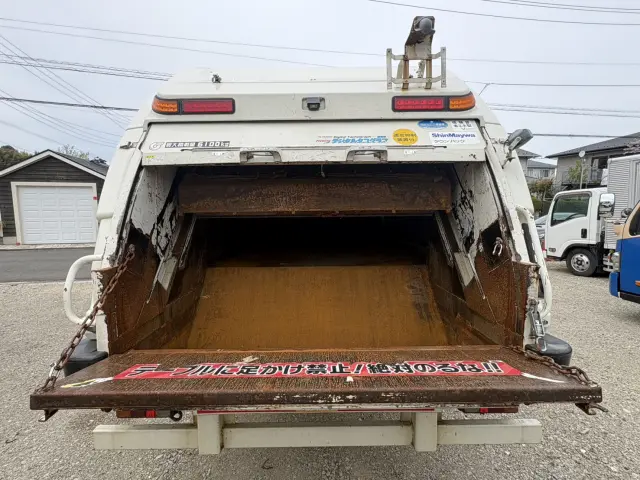 三菱 ファイター 2KG-F72FZ(2WD)の写真9