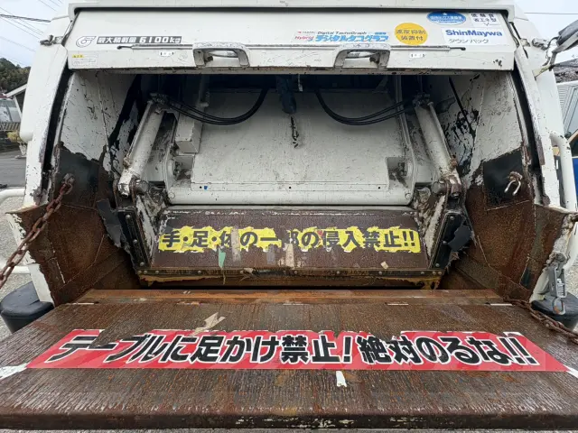 三菱 ファイター 2KG-F72FZ(2WD)の写真10