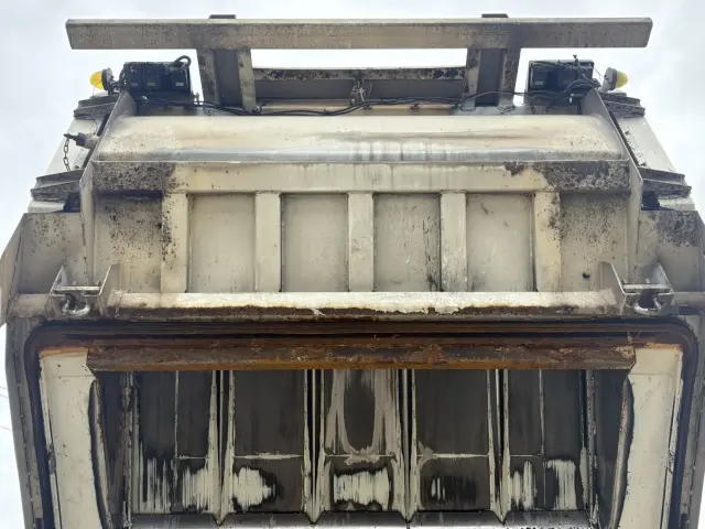 三菱 ファイター 2KG-F72FZ(2WD)の写真15