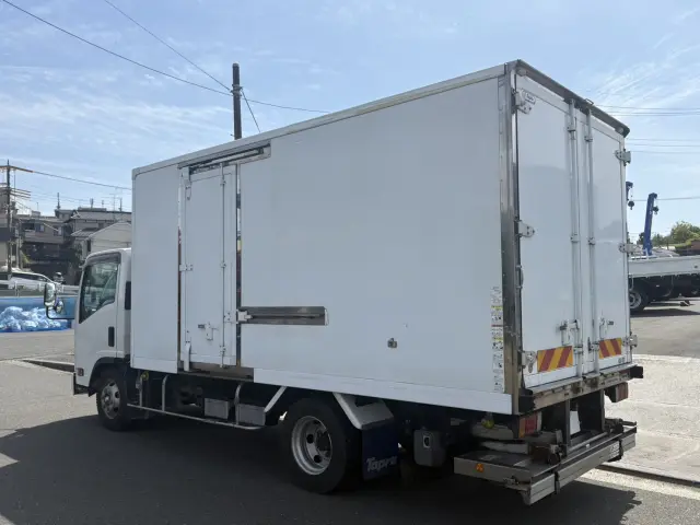 いすゞ エルフ TPG-NPR85AN(2WD)の写真4