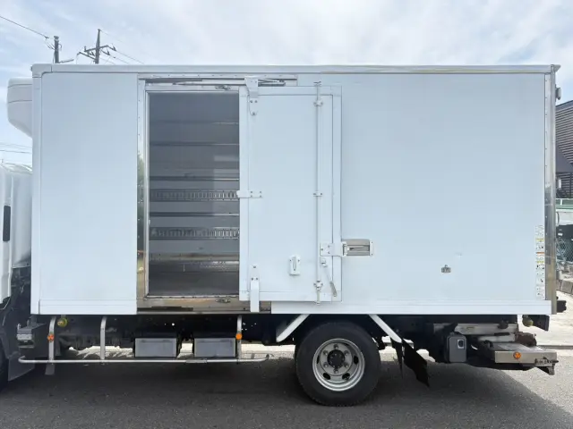 いすゞ エルフ TPG-NPR85AN(2WD)の写真7