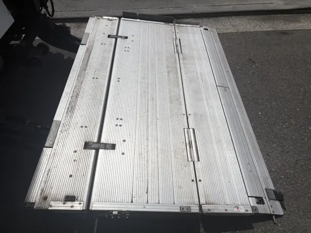 いすゞ エルフ TPG-NPR85AN(2WD)の写真11