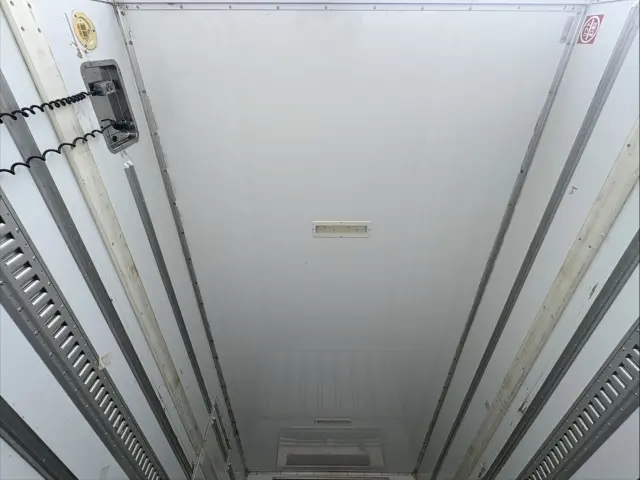 いすゞ エルフ TPG-NPR85AN(2WD)の写真15