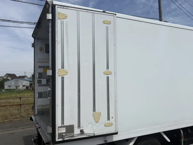 いすゞ エルフ TPG-NPR85AN(2WD)の写真19