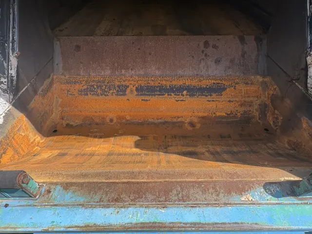 いすゞ フォワード LPG-FTR90S2(2WD)の写真10